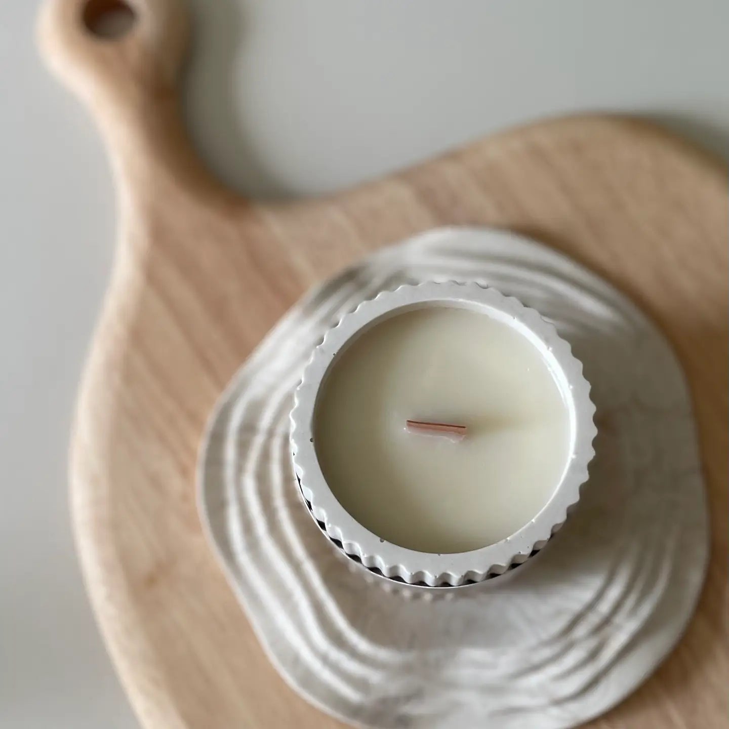 Wax Leaf - Large Candle - Bedtime Bliss