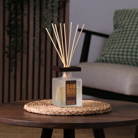 White Blossom And Sandalwood Large Diffuser
