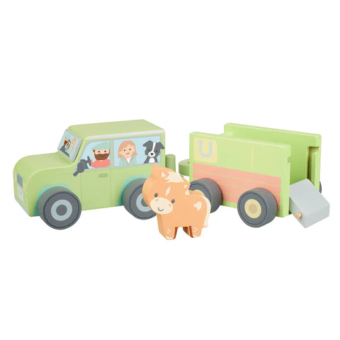 Farm Wooden Farm 4x4 With Horse Box And Horse